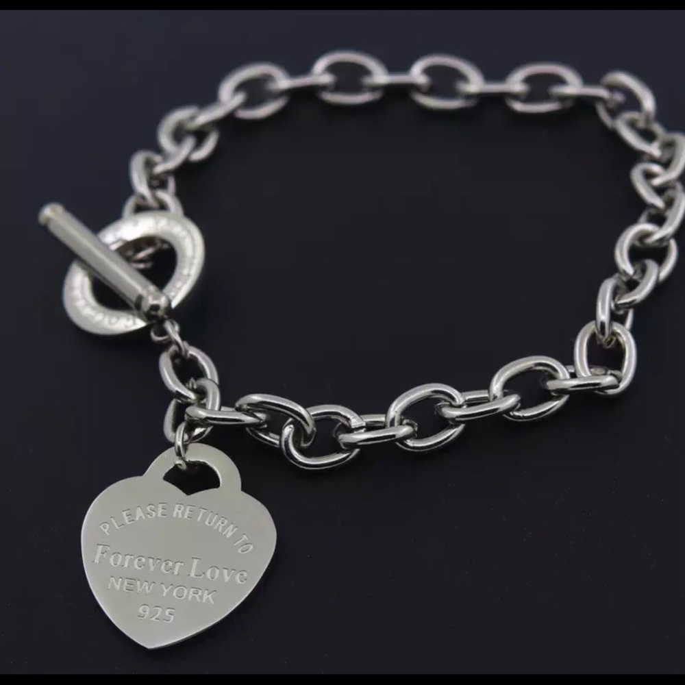 Buckle Design Silver Chain Heart Bracelet/ Bangles New